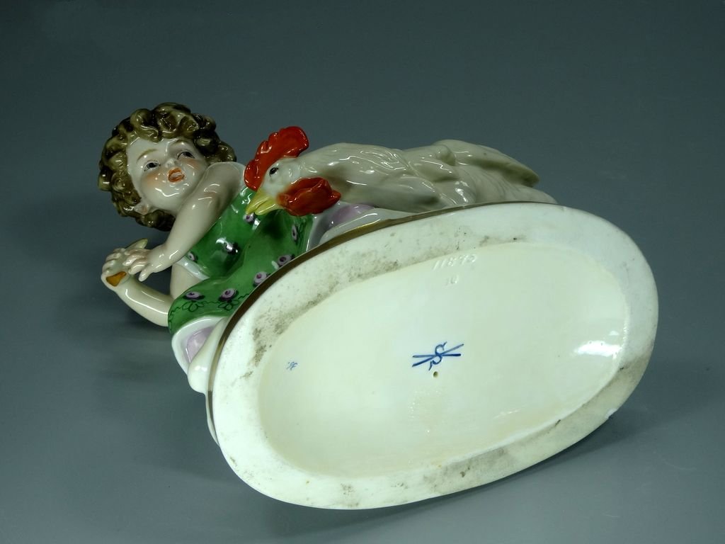 Antique Girl & chicken Porcelain Figurine Original KISTER ALSBACH Germany 20th Art Statue Dec #Rr177