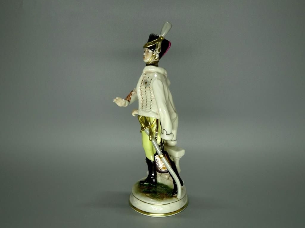 Vintage Victory Solder Porcelain Figurine Original Kammer Germany 20th Art Statue Dec #Rr29