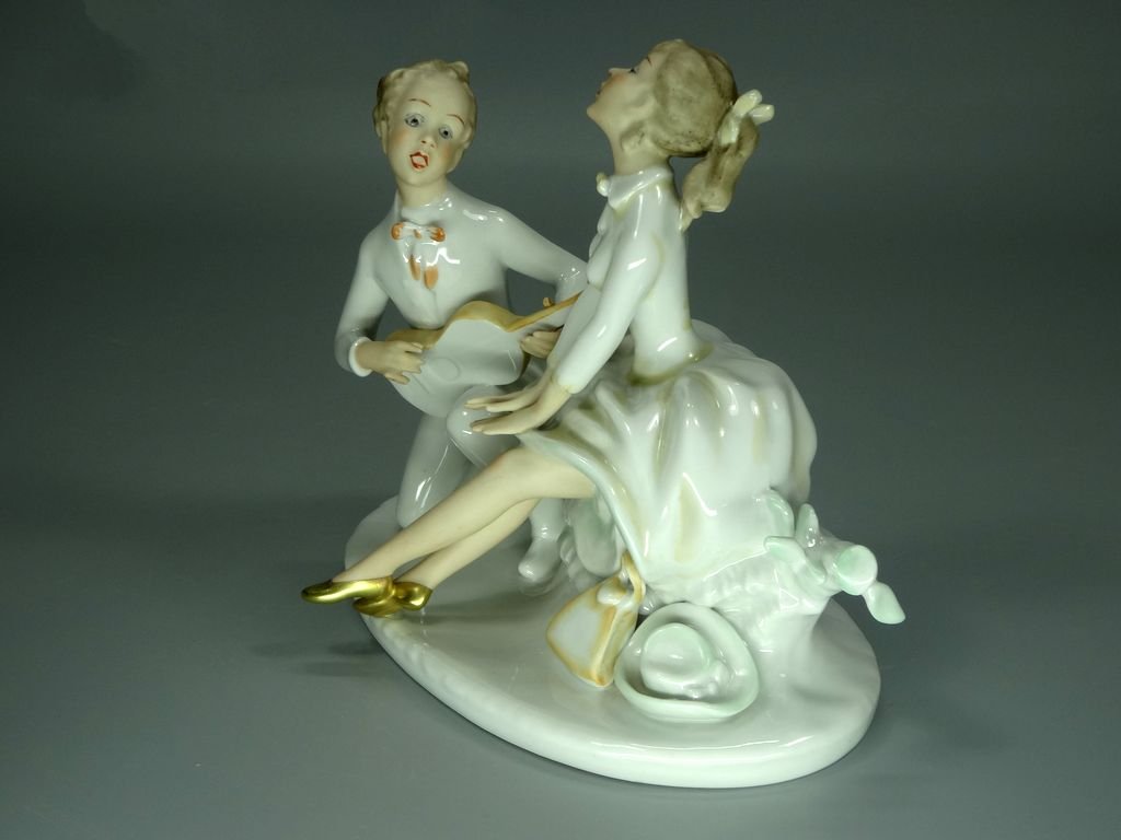 Vintage First Love Porcelain Figurine Original Wallendorf Germany 20th Art Statue Dec #Rr108