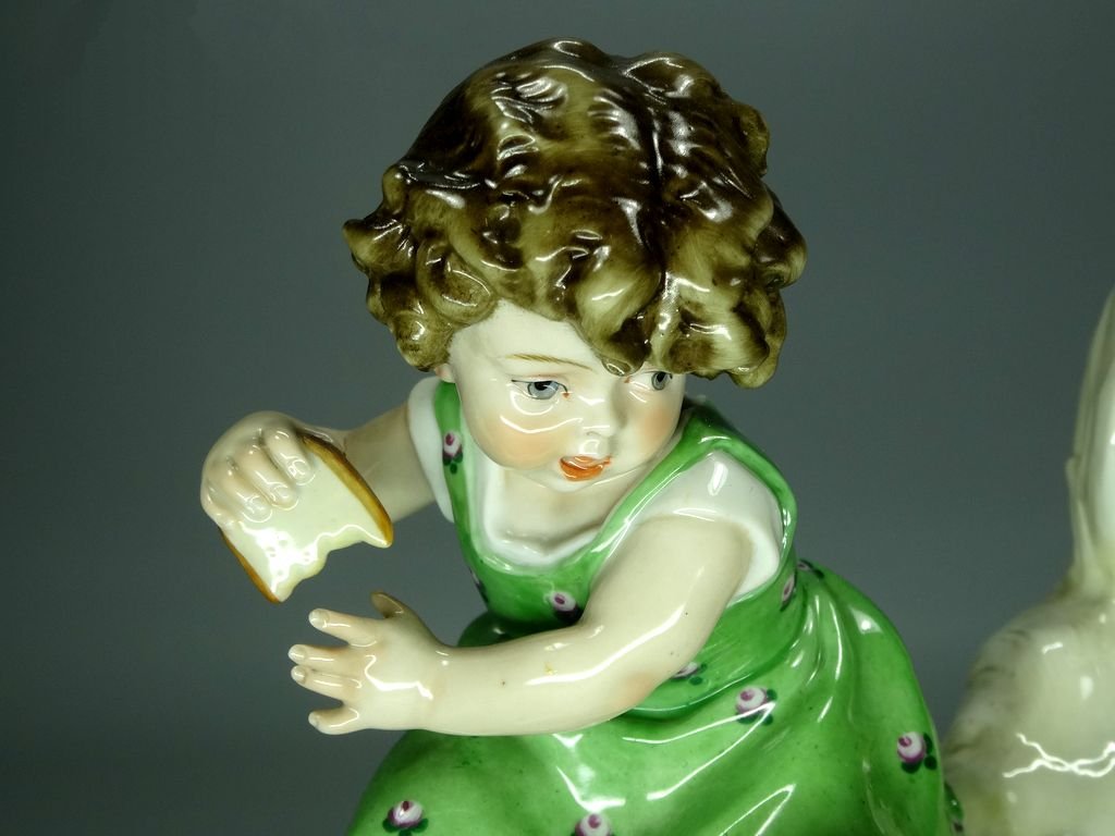 Antique Girl & chicken Porcelain Figurine Original KISTER ALSBACH Germany 20th Art Statue Dec #Rr177