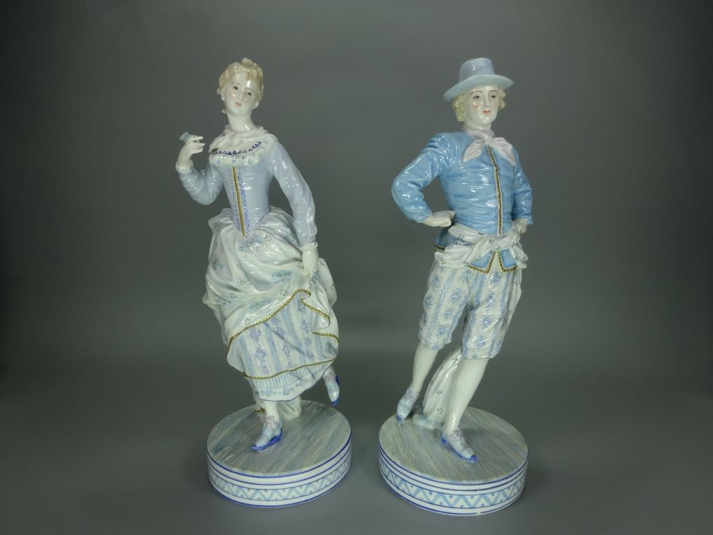 Antique Couple On Skates Porcelain Figurine Original France 19th Art Sculpture Decor #Ru772