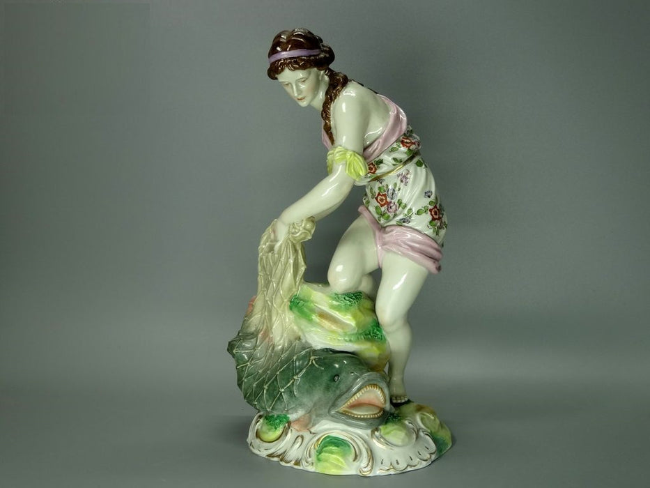 Antique Fisher Woman Original 19th Ludwigsburg Porcelain Figurine Art Sculpture #Ru291