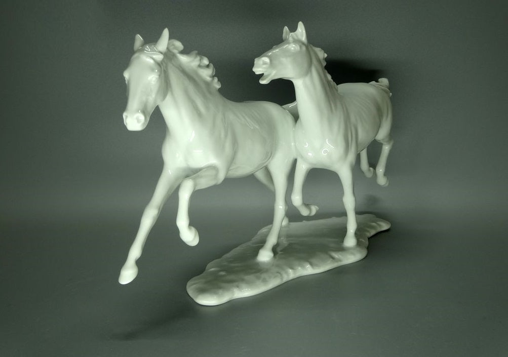 Vintage White Gallop Horses Porcelain Figure Original Kaiser Art Sculpture Decor #Ru369
