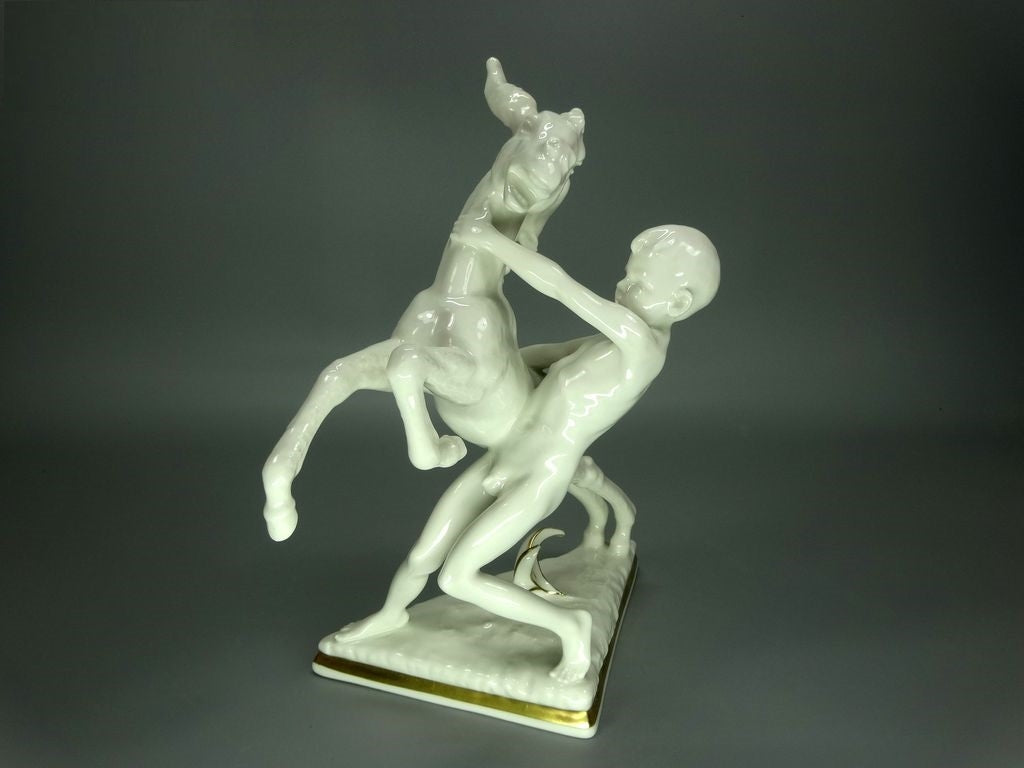 Antique White Rebellious Original Hutschenreuther Porcelain Figurine Art Statue #Ru604