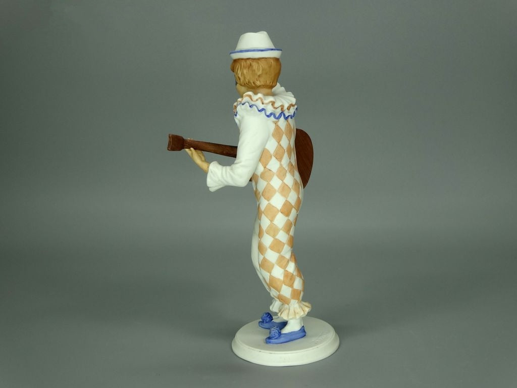 Vintage Clown With Guitar Porcelain Figurine Original Kaiser Art Sculpture Decor #Ru823
