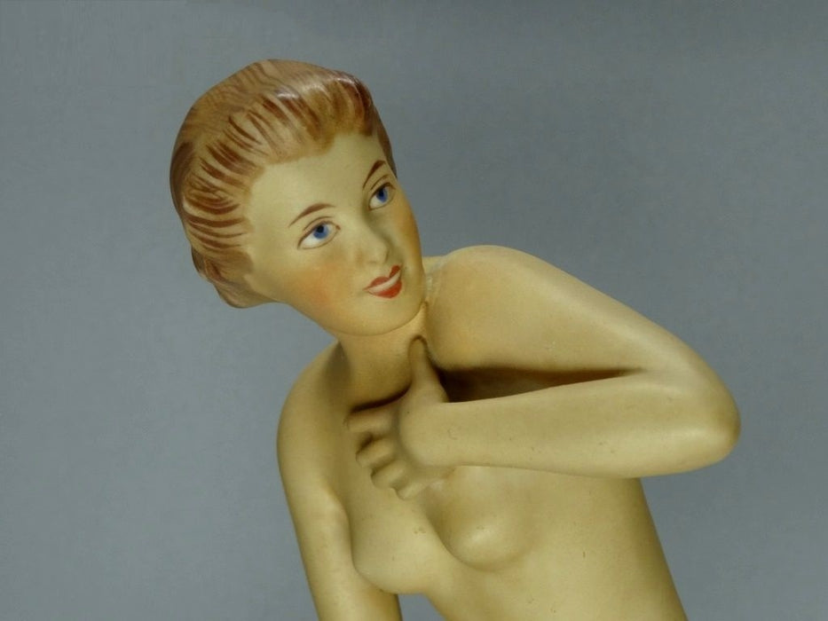 Vintage Fright Nude Lady Original ROYAL DUX Porcelain Figure Art Sculpture Decor #Ru516
