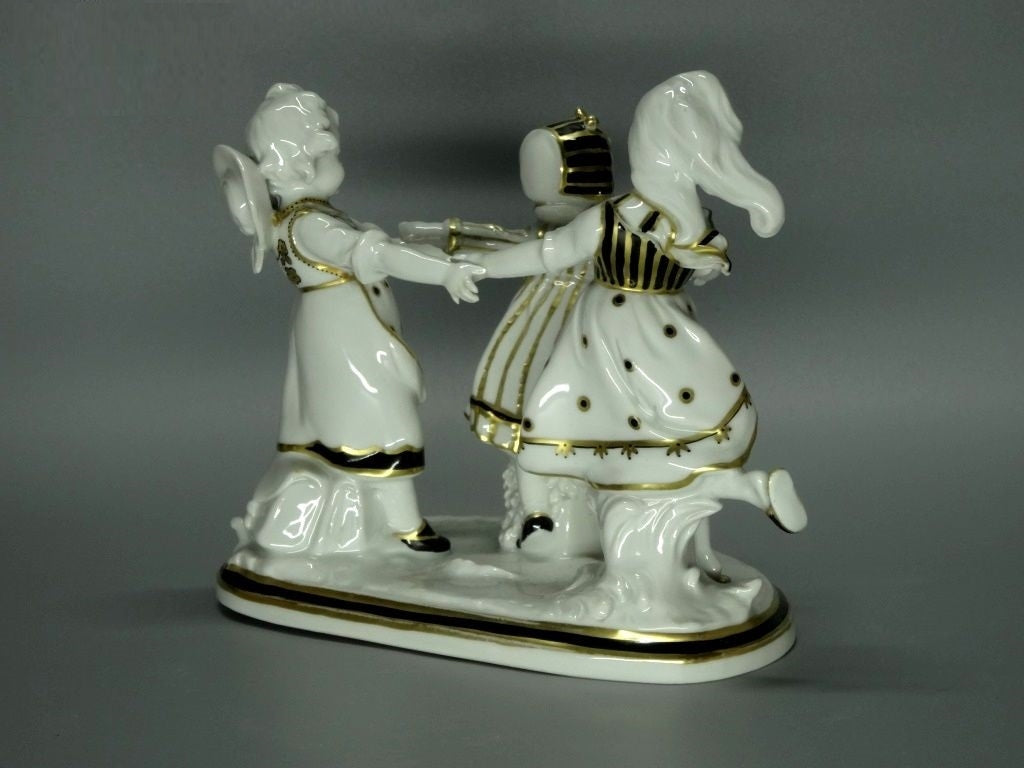 Antique Round Girls Dance Porcelain Figure Metzler Ortloff Germany Art Sculpture #Ru140