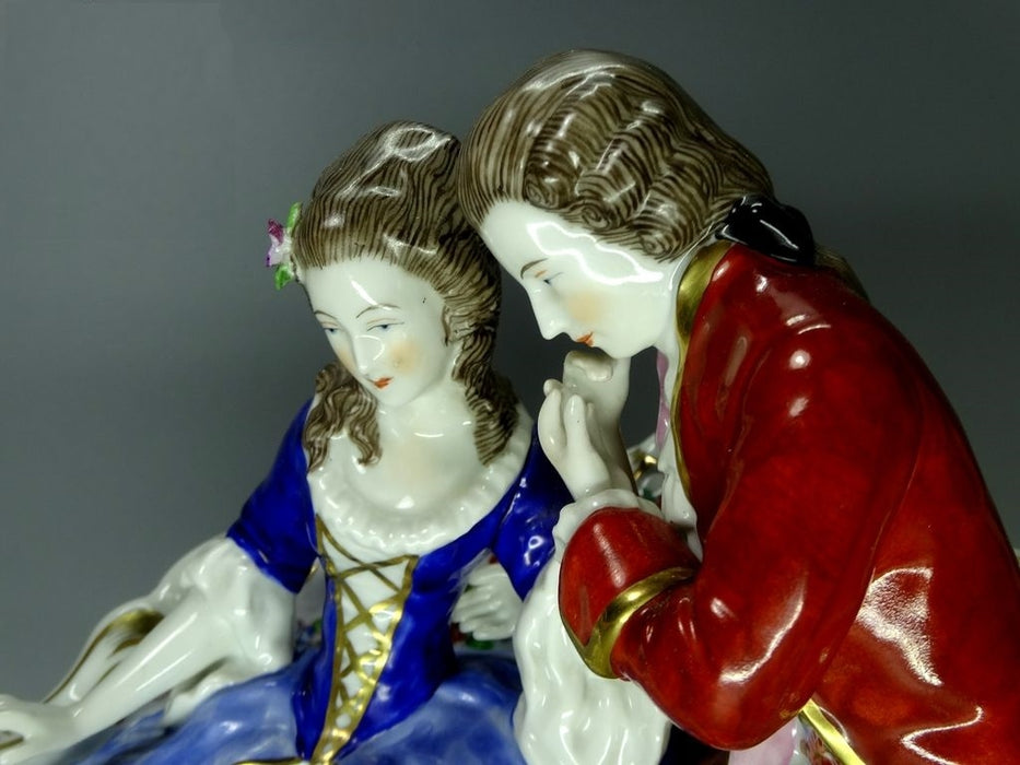 Antique Romantic Love Porcelain Figurine Original Ernst Bohne & Sohne Sculpture #Ru358