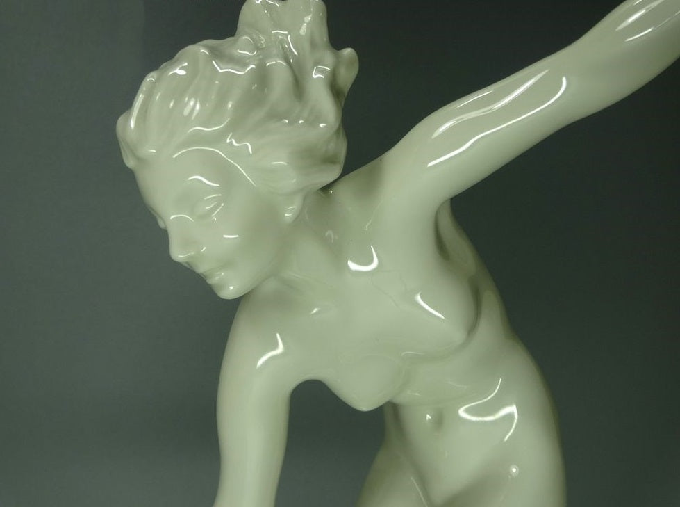 Vintage Nude Girl & Ball Porcelain Figure Original Hutschenreuther Art Sculpture #Ru177