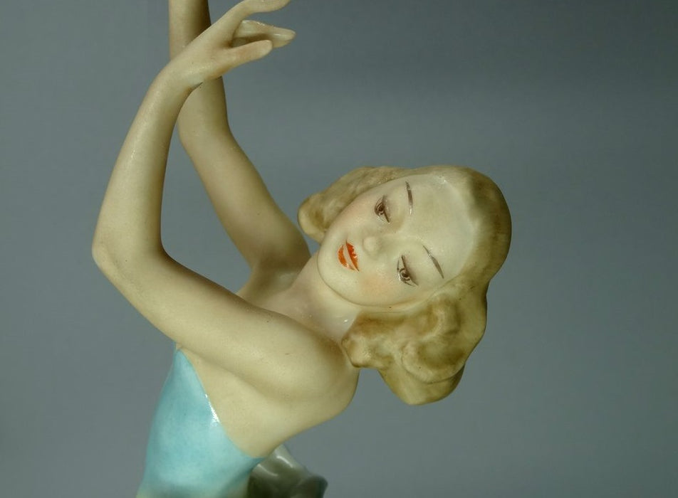 Ballerina Girl Vintage Porcelain Figurine Hutschenreuther Original Art Sculpture #Ru181