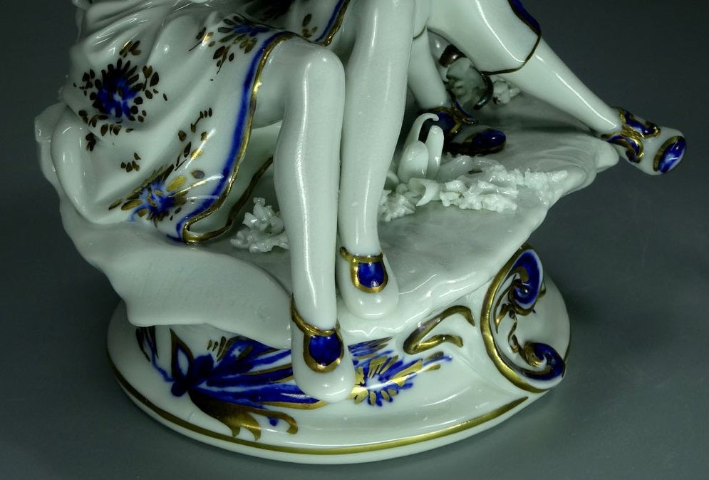 Vintage First Meeting Porcelain Figurine Original Capodemonte 20th Art Sculpture Dec #Ru901