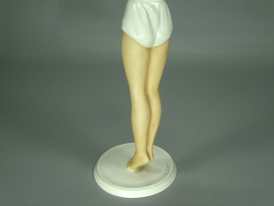 Vintage Volleyball Player Porcelain Figurine Original Schaubach Kunst Sculpture #Ru345